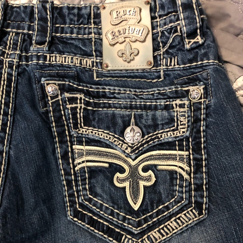 Men’s Rock Revival Jeans